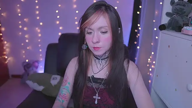 -VKatt online show from April 2026 02:58:01 AM