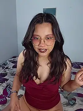 Snapshot of _Juno chatting on July 2026 05:19:01 PM Juno online show from July 2026 05:19:01 PM