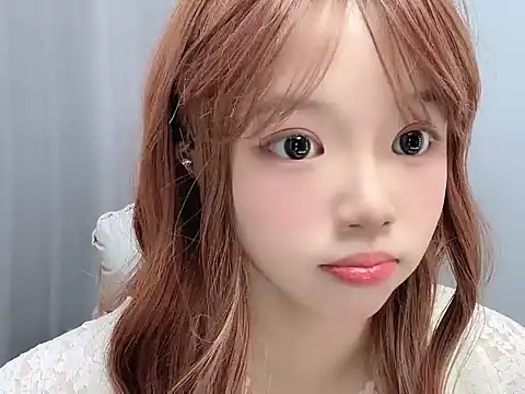 TwinXXyan online show from April 2026 02:58:01 AM