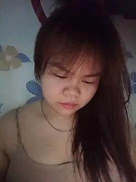 Truxcy1 online show from May 2026 08:29:01 PM