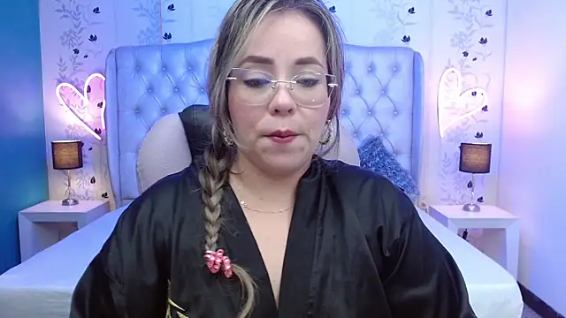 CharlotteSmithy online show from May 2026 02:21:02 PM