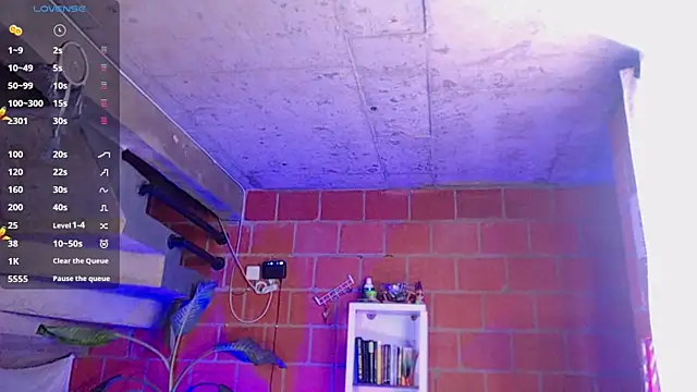 Valerymoon19 online show from June 2026 05:43:02 PM