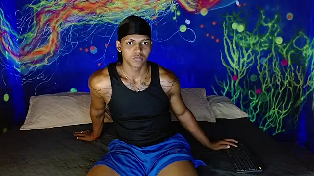 zoriel bigcock online show from June 2026 12:32:02 AM