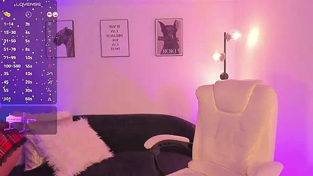 LizzyPonce  online show from April 2026 06:38:02 AM