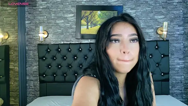 Lulo Ross online show from April 2026 05:50:01 PM