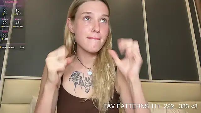 crazysuckks online show from August 2026 06:32:01 PM