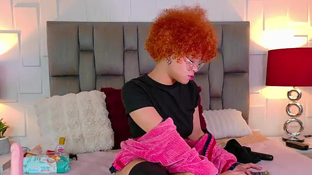 KeiryGinger online show from May 2026 06:09:01 PM