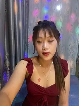 Snapshot of Ly-sexyy chatting on April 2026 08:06:01 AM Ly-sexyy online show from April 2026 08:06:01 AM