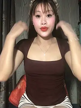 Snapshot of Ly-sexyy chatting on May 2026 04:13:01 PM Ly-sexyy online show from May 2026 04:13:01 PM