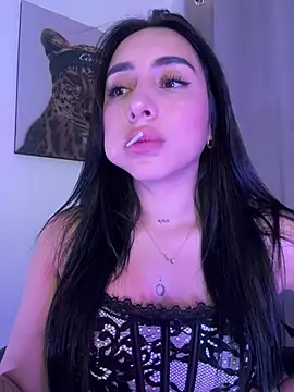 IsabellaNoir  online show from May 2026 09:31:02 PM