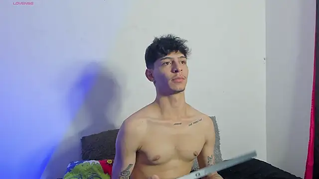  IanLark online show from July 2026 09:36:02 PM