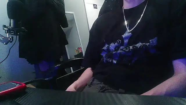 8inchesfr online show from May 2026 02:51:02 AM