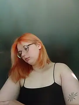 LoisFox online show from June 2026 01:39:02 PM