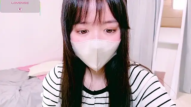 mayu chan  online show from May 2026 12:20:01 PM