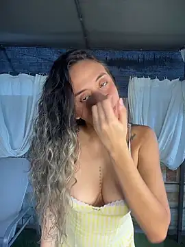 SinSirenXXX online show from May 2026 12:56:02 PM