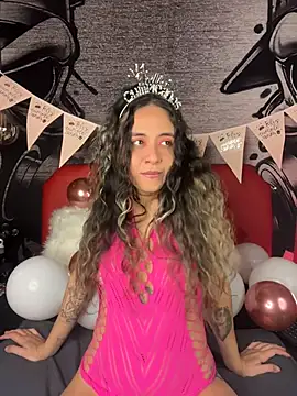 SinSirenXXX online show from May 2026 01:17:02 PM