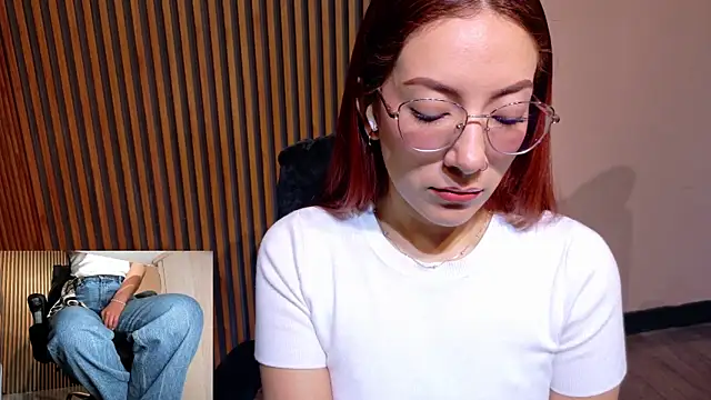 MissOffice  online show from July 2026 11:41:02 AM