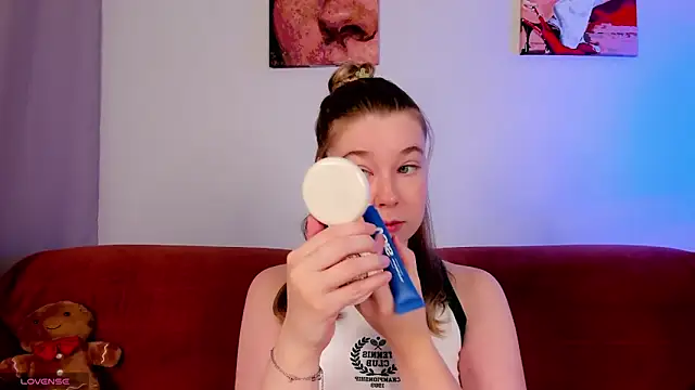 MERRIEMS online show from July 2026 02:00:01 AM