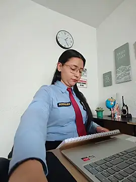 Queen linda1 online show from May 2026 06:26:01 PM