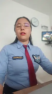 Snapshot of Queen_linda1 chatting on August 2026 01:10:02 PM Queen linda1 online show from August 2026 01:10:02 PM