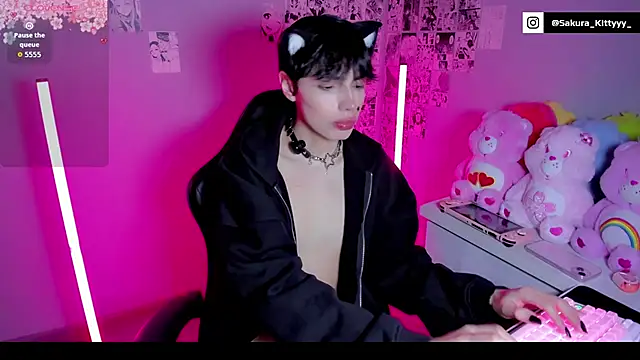 Sakura Kitty  online show from May 2026 03:33:02 AM