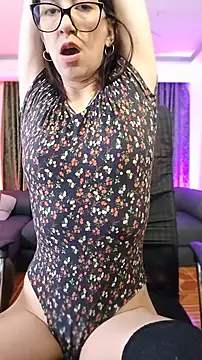 Snapshot of DaddyLolii chatting on June 2026 11:17:02 PM DaddyLolii online show from June 2026 11:17:02 PM