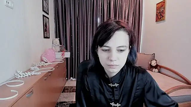 MiniLysii online show from April 2026 05:38:01 AM