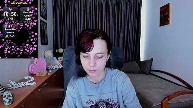 Snapshot of MiniLysii chatting on July 2026 05:57:01 AM MiniLysii online show from July 2026 05:57:01 AM
