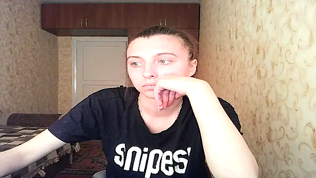Snapshot of MilaShka29 chatting on May 2026 09:14:01 AM MilaShka29 online show from May 2026 09:14:01 AM