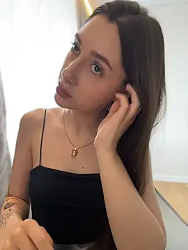 BOOMFOXY online show from June 2026 11:54:02 AM
