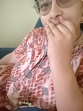 Snapshot of Call_Honey chatting on May 2026 05:23:02 AM Call Honey online show from May 2026 05:23:02 AM