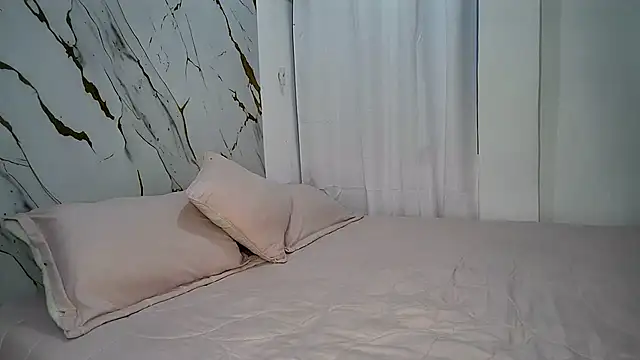 oriana sweet online show from August 2026 04:39:02 PM