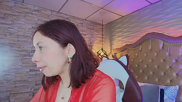 stephaniesun  online show from May 2026 12:57:02 PM