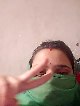 khushibaby85 online show from May 2026 09:43:01 PM