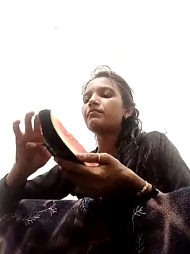 Snapshot of SS_sanjna chatting on May 2026 12:18:01 AM SS sanjna online show from May 2026 12:18:01 AM