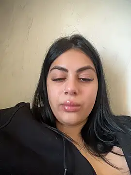 LilyLovell online show from April 2026 11:37:01 AM