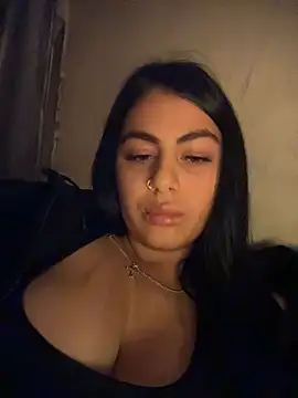 LilyLovell online show from May 2026 05:51:01 PM
