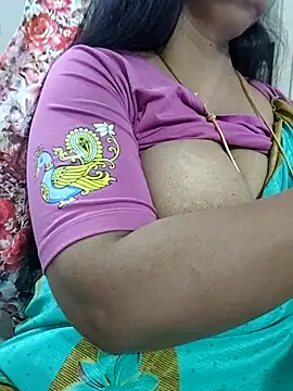 Snapshot of Nayana_456 chatting on July 2026 03:25:01 PM Nayana 456 online show from July 2026 03:25:01 PM