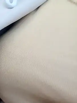 Melari online show from April 2026 03:33:02 AM