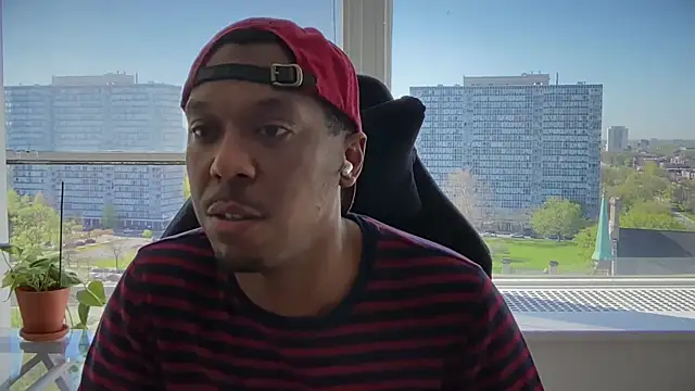 MeechieMoney online show from April 2026 02:19:01 PM