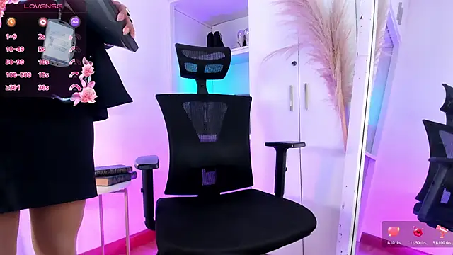 RachelArias online show from June 2026 12:09:02 PM