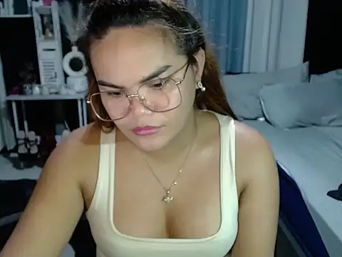 Kendallfoxx online show from June 2026 06:02:01 PM