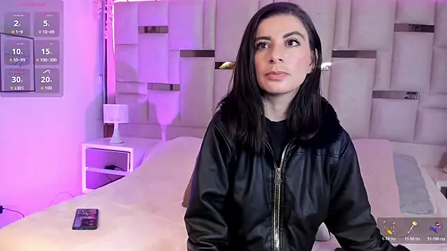 mariana  thompson online show from July 2026 02:21:02 AM