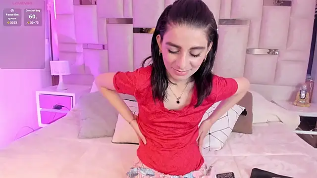 mariana  thompson online show from July 2026 02:44:01 AM