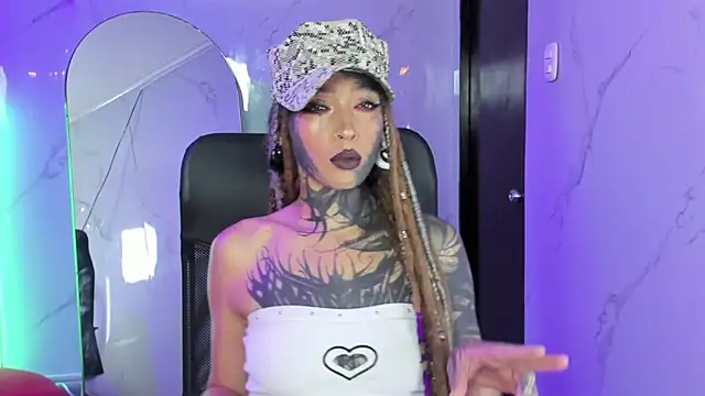 Lucy Doll8 online show from June 2026 08:22:02 PM