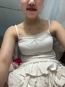 Snapshot of Miu-lete chatting on May 2026 06:25:01 PM Miu-lete online show from May 2026 06:25:01 PM