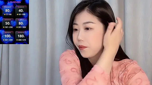 F-Yuwei online show from April 2026 12:47:02 PM