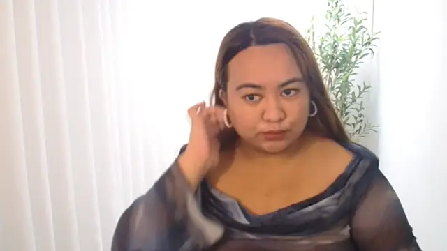 Czarinna online show from May 2026 08:06:01 PM