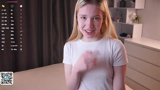 Sweet Love Lily online show from May 2026 08:27:01 PM