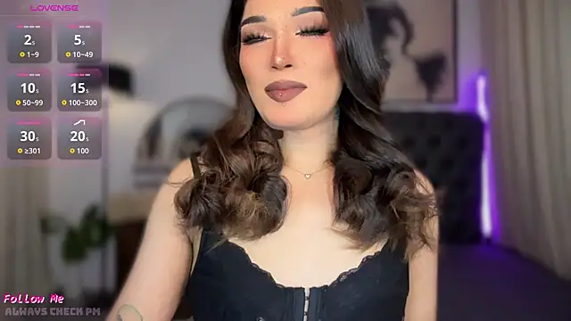 Snapshot of Empress_Candice chatting on July 2026 02:13:02 PM Empress Candice online show from July 2026 02:13:02 PM